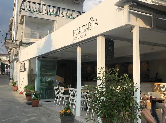 Margarita's 3* بوتوس