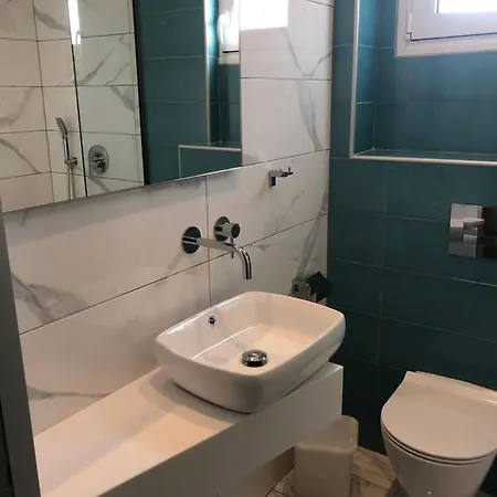 Margarita Fresh Studios בית הארחה